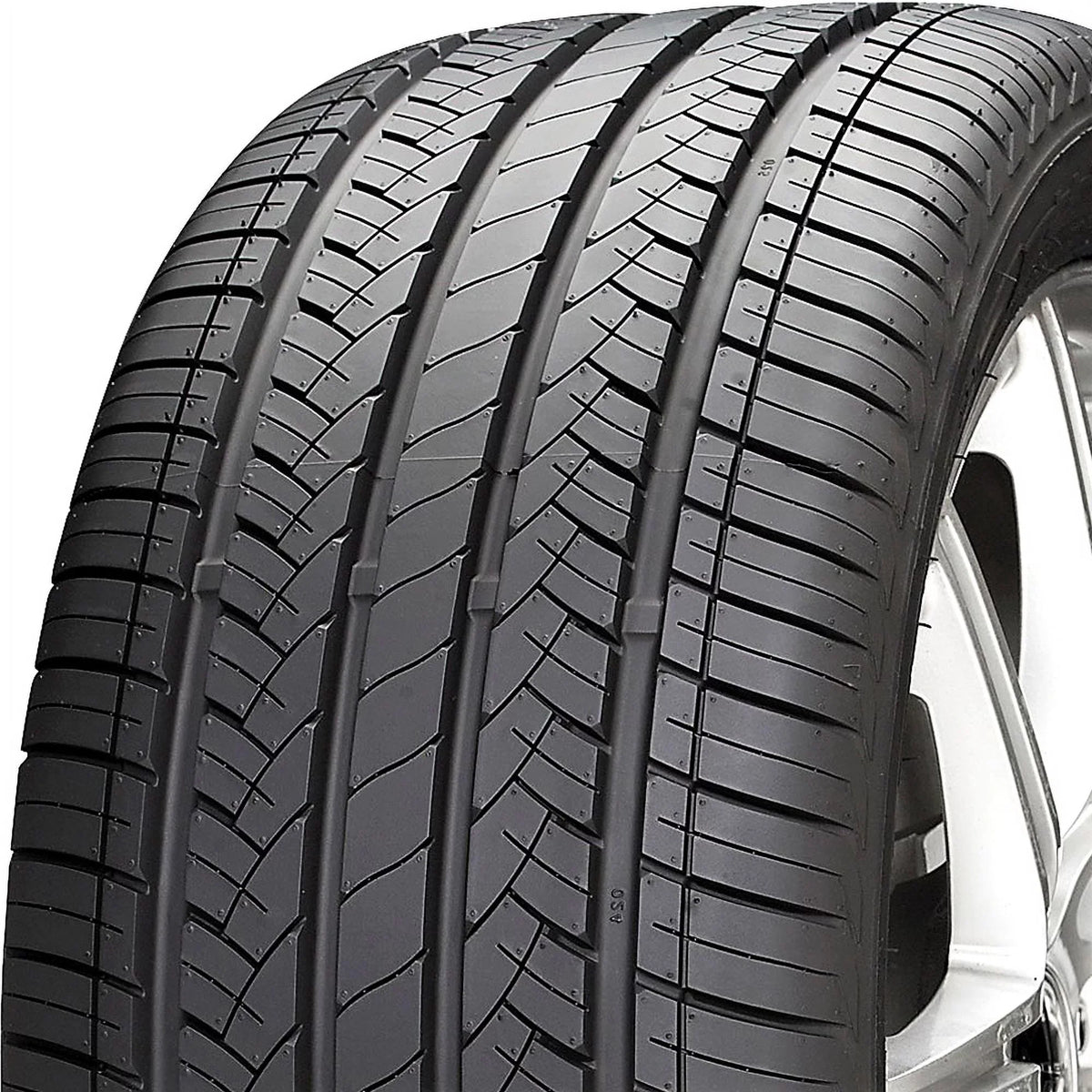 Westlake SA07 All Season 225/45ZR18 95W XL Passenger Tire Fits: 2011-15 Chevrolet Cruze LTZ, 2012  Camry XLE